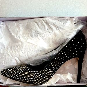 Black Stilleto heel.